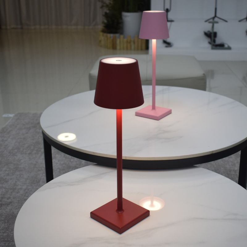 Wireless™ Table Lamp