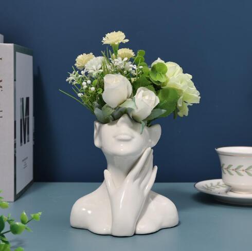 Feminine Nordic Vase