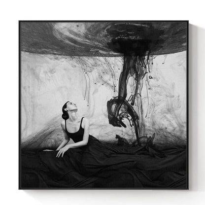 Black and White Beauty Fashion Canvas Art