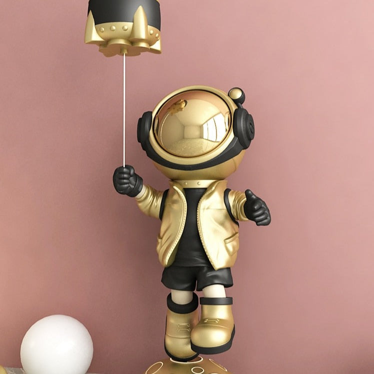 Astronaut Rocket Balloon Statue