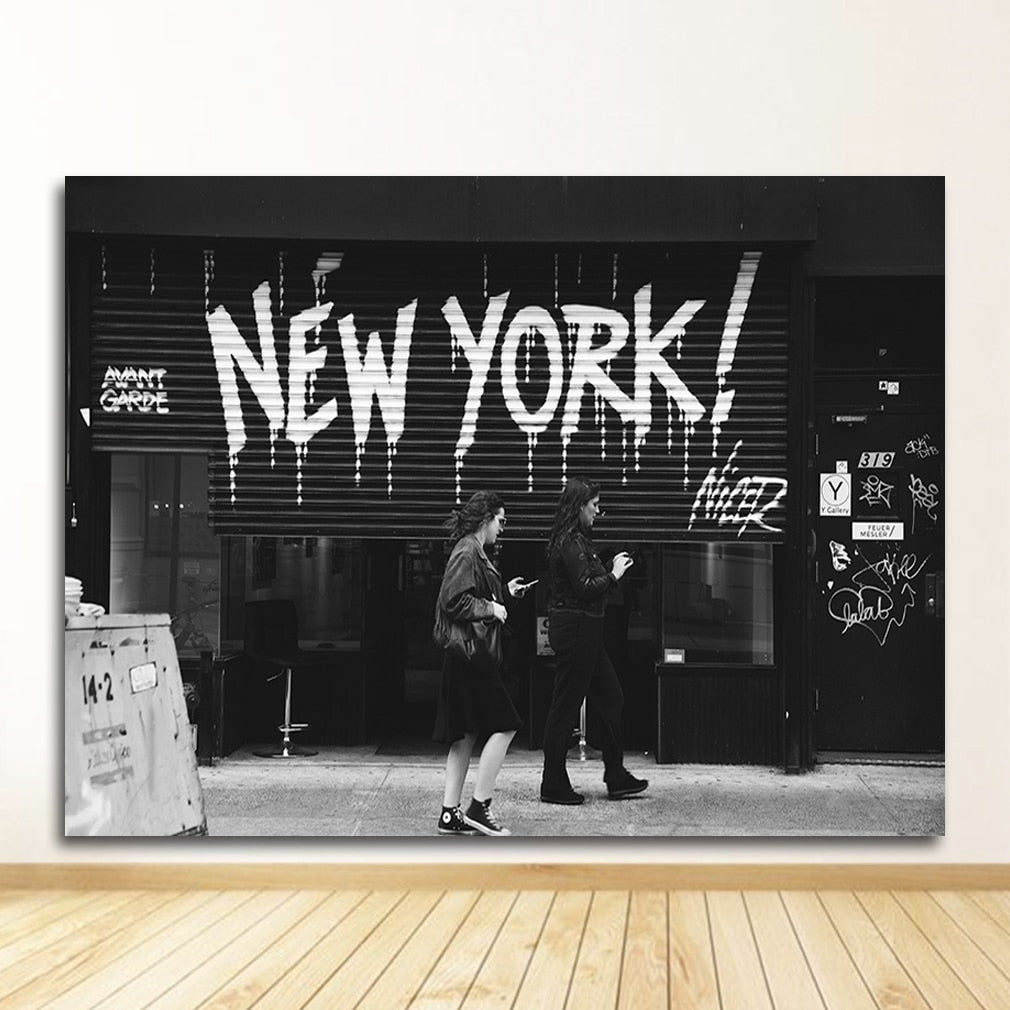 New York Statue Of Liberty Black and White Canvas Art