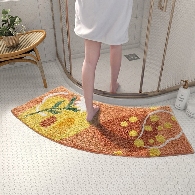 Arc-shaped Rug