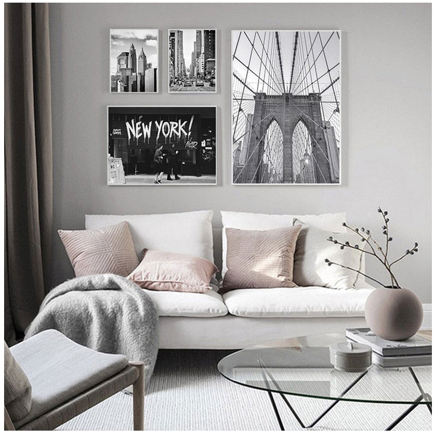 New York Statue Of Liberty Black and White Canvas Art