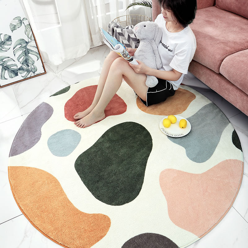 Lamb Flower Pattern Round Rug