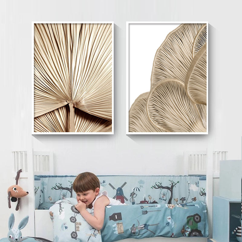 Banana Leaf Kiss Abstract line Canvas Art