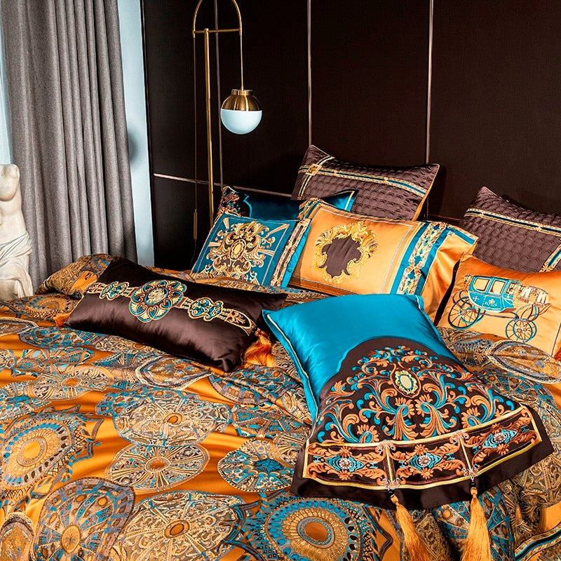 Hathor Luxurious Silk Jacquard Duvet Cover Bedding Set