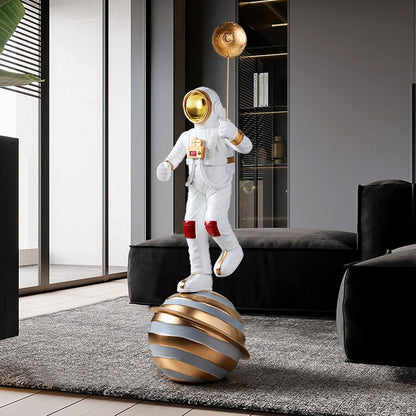 Astronaut Planet Balloon Statue