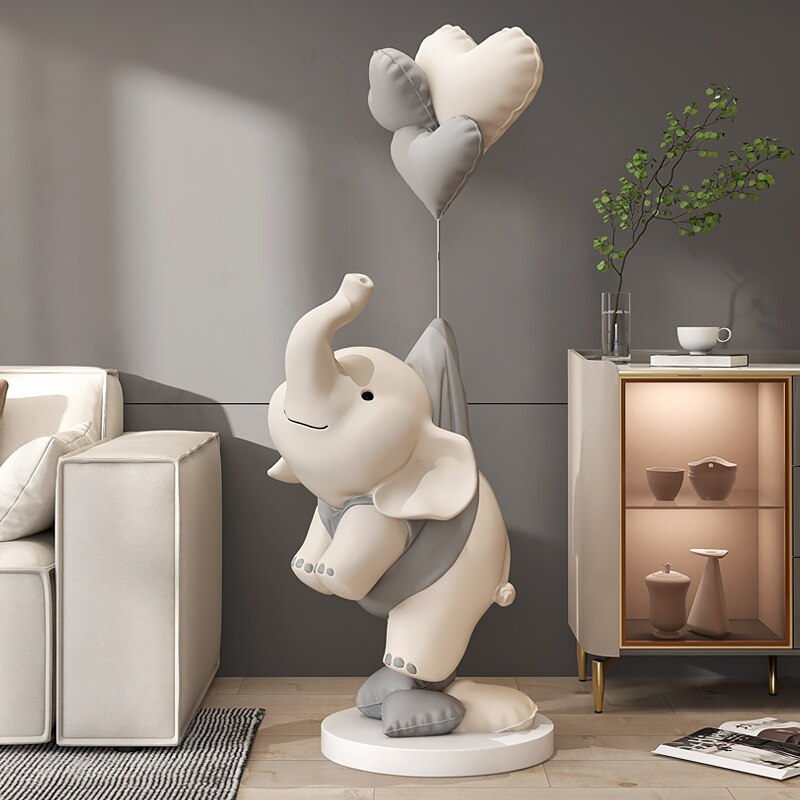 Cute Elephant Balloon Statue