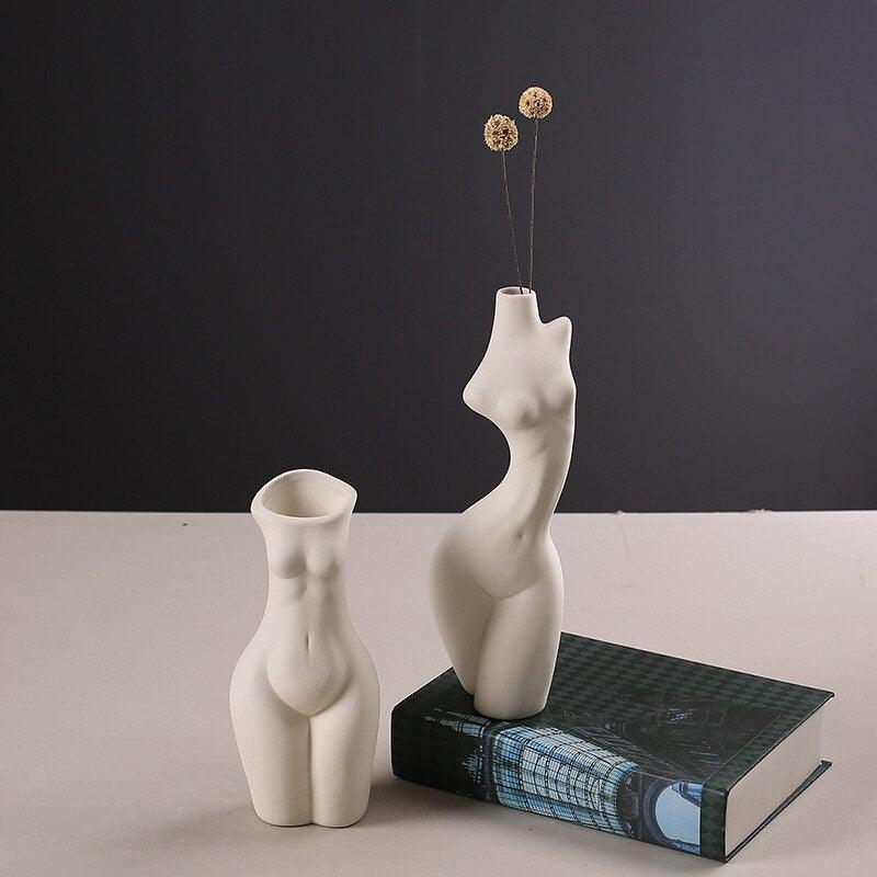 Potele Body Ceramic Vase