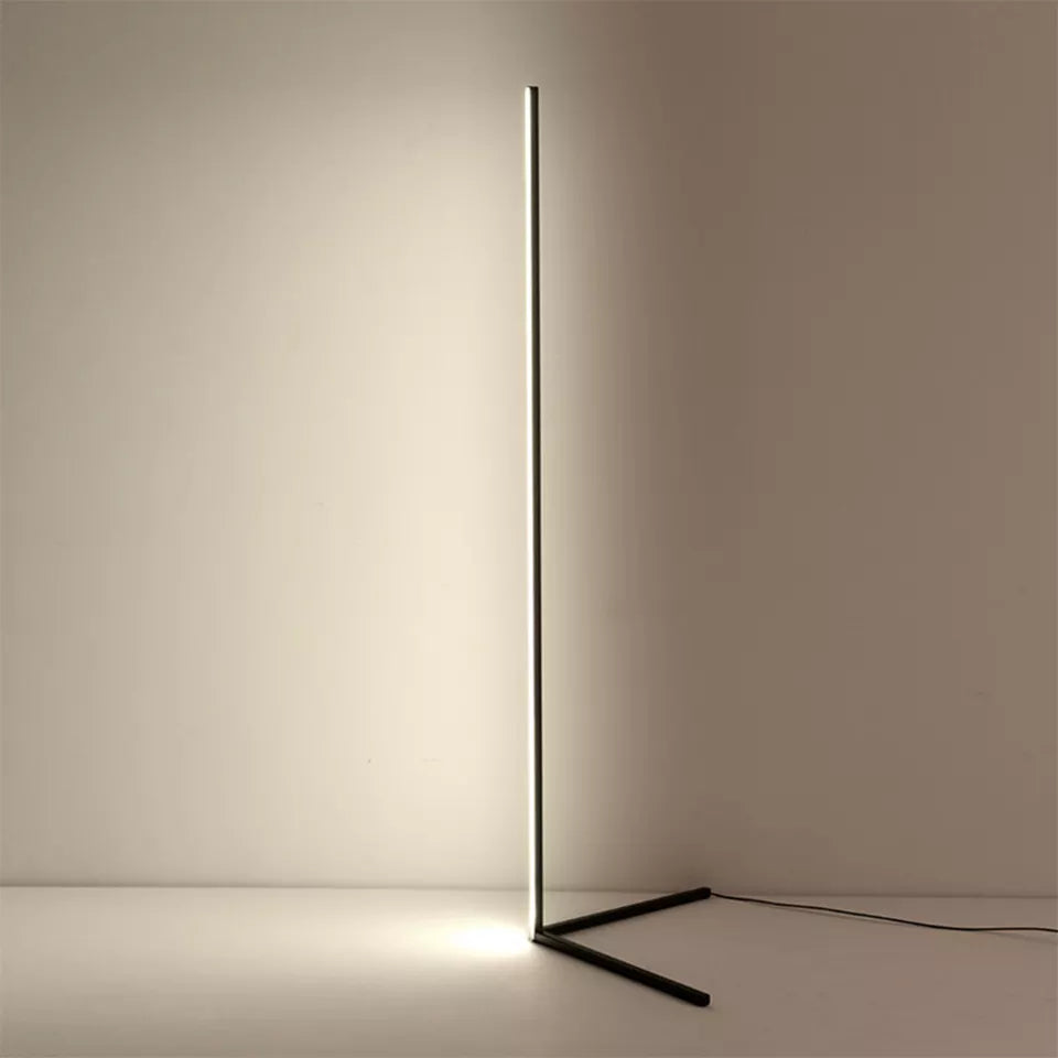 Minimal Warm Lamp